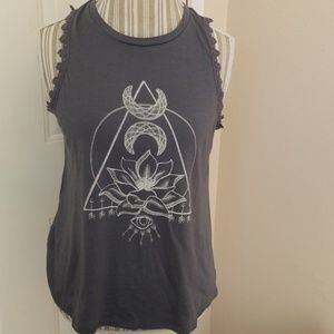 Seagypsies gray top sz M